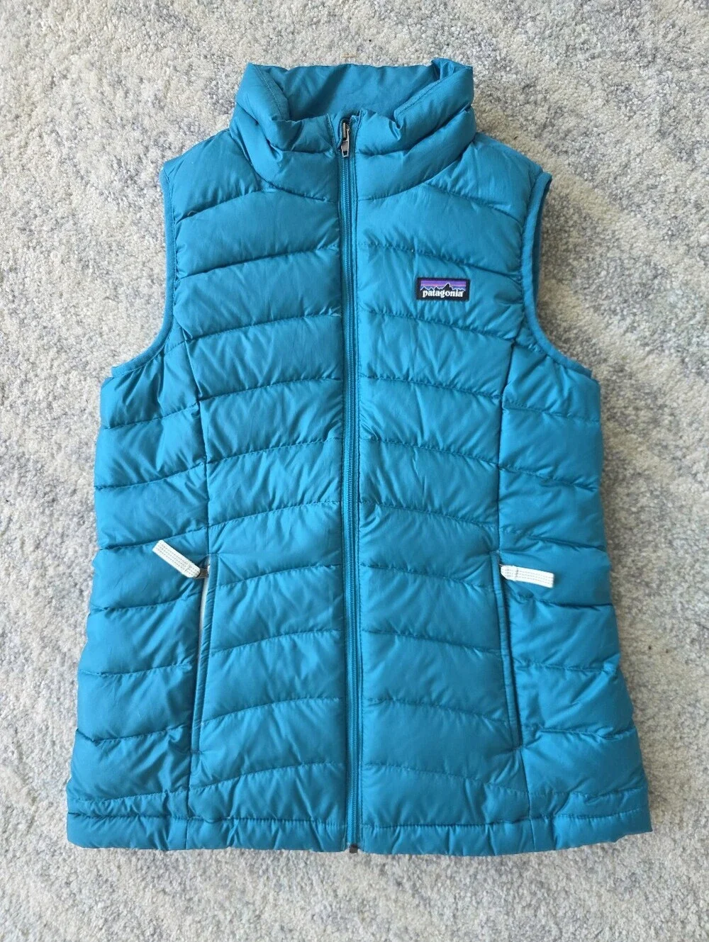 Patagonia girls’ puffer